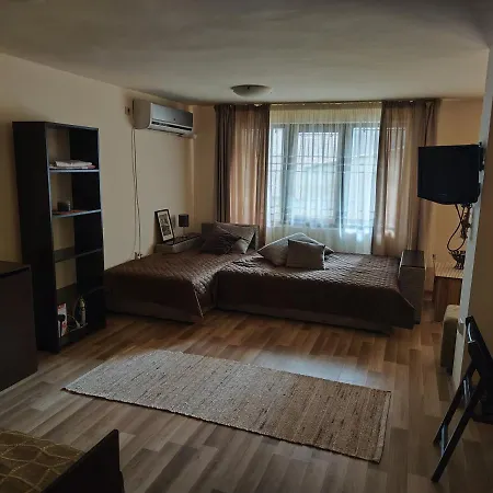 студио до морето Lejlighed Burgas City